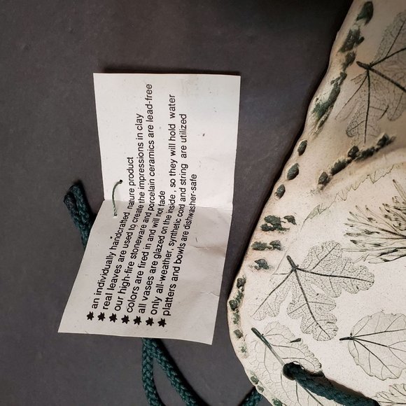 Freeman Ceramics Wall Vase, Hand Crafted Leaf Imprinted USA, Ellen Freeman NEW - Picture 6 of 11